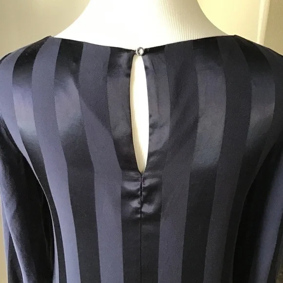 NEW Cremieux XS Navy Blue Selina Satin Striped Tulip Dress Bell Sleeves Elegant - Picture 10 of 14